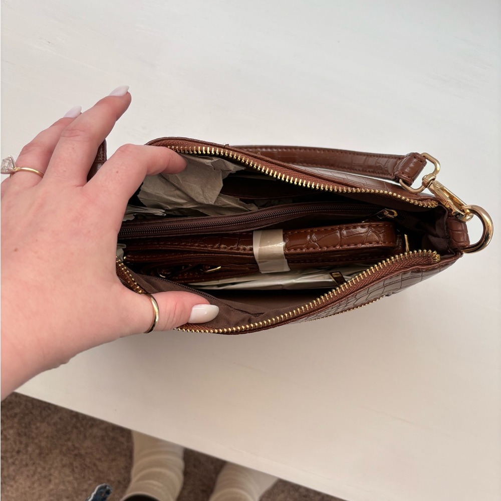 Brown shoulder purse - Picture 3 of 3